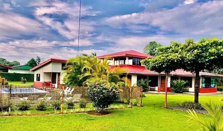 Befox Adventure Hotel La Fortuna ภายนอก รูปภาพ