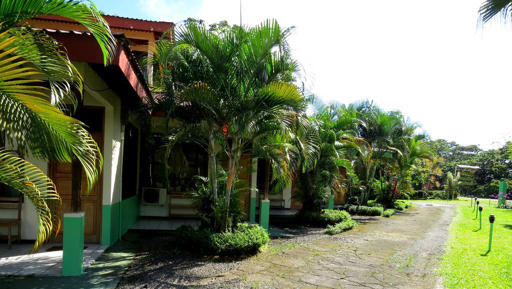 Befox Adventure Hotel La Fortuna ภายนอก รูปภาพ