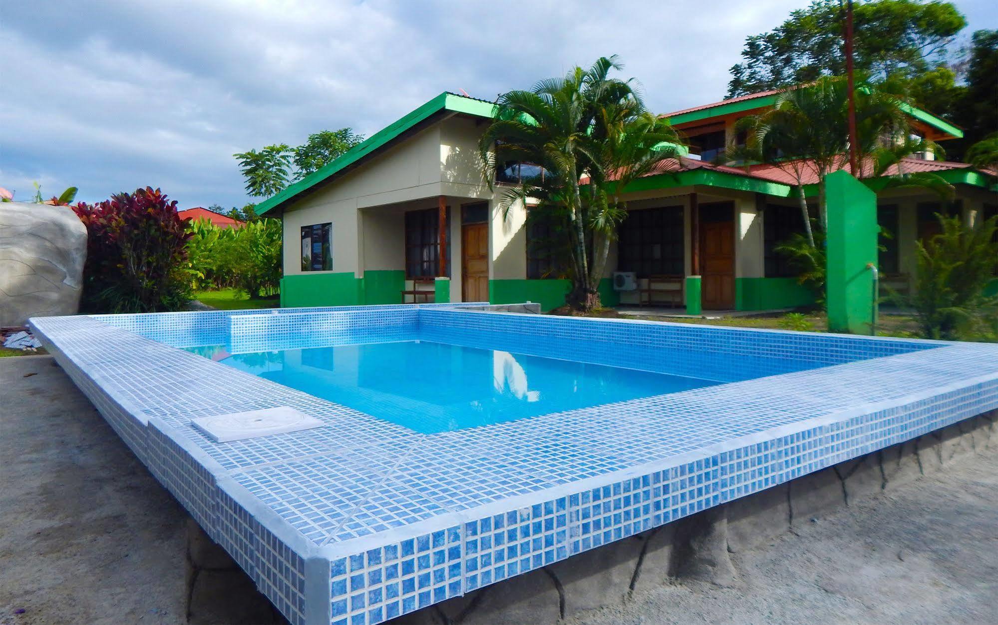Befox Adventure Hotel La Fortuna ภายนอก รูปภาพ